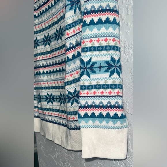 Talbots Teal and Ivory Patterned Mock Neck Sweater - Picture 6 of 11